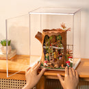 Robotime Dust Cover / Display Case Portrait L (dimensions intérieures L:250mm*P:249mm*H:310mm) DF06L