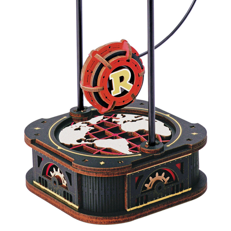 Close up of the pendulum of the Robotime Deep-Sea Adventurer