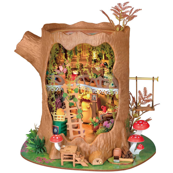 Product photo of the Robotime Fairytale Tree House, construction kit for a miniature two-story house in a hollow tree trunk