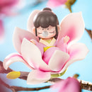 Magnolia variant of the Robotime Nanci Flower Stories blind box series
